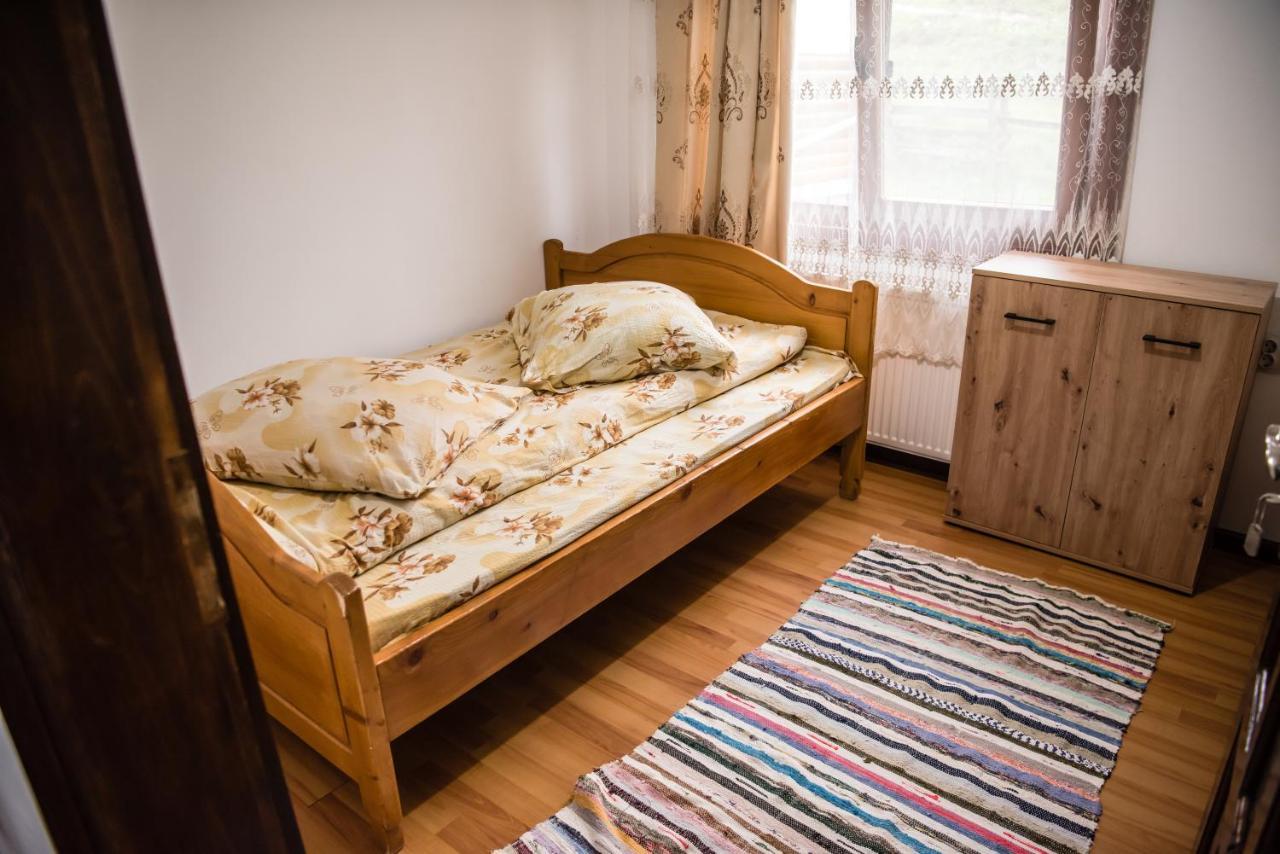 Pensiunea Amalia Gîrda de Sus Exteriör bild